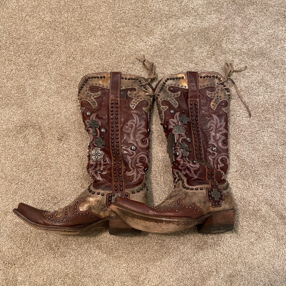 DOUBLE D RANCH OLD GRINGO BRONZE AMMUNITION BOOTS…SIZE 9